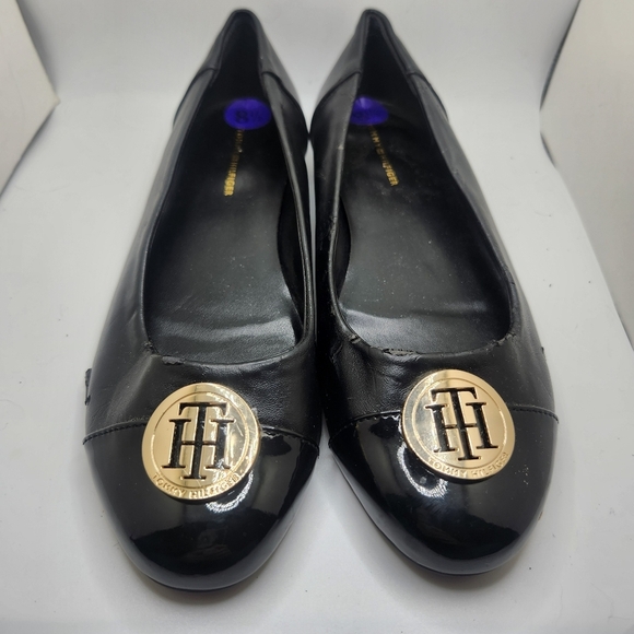 Tommy Hilfiger Womens Size 8.5 Faux Leather Ballet Flats Black Logo Plate Career - Picture 2 of 8